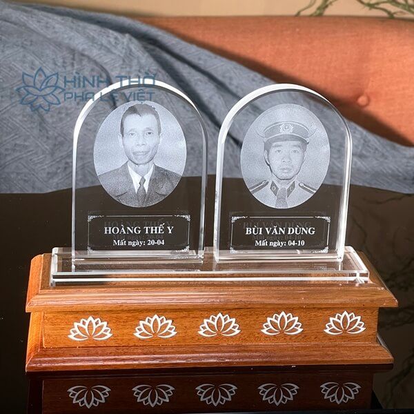 Ảnh Thờ Pha Lê Đôi Khắc 3D - KT024 - Cao 17cm