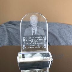 Ảnh Thờ Pha Lê Khắc 3D Mini - KT025 - Cao 12cm