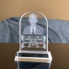 Ảnh Thờ Pha Lê Khắc 3D Mini - KT025 - Cao 12cm