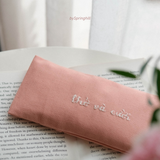  Thông điệp thêu tay 