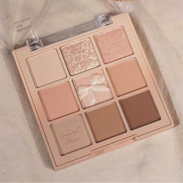  Dasique Shadow Palette Bảng Mắt 9 Ô - 24 Muted Nuts 