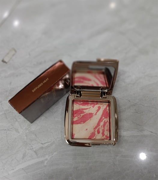  HOURGLASS Ambient Má Hồng 