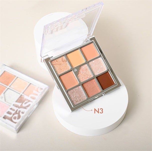  [Hàng Công Ty] UNLEASHIA Glitterpedia Bảng Mắt - No.3 All Of Coralpink 