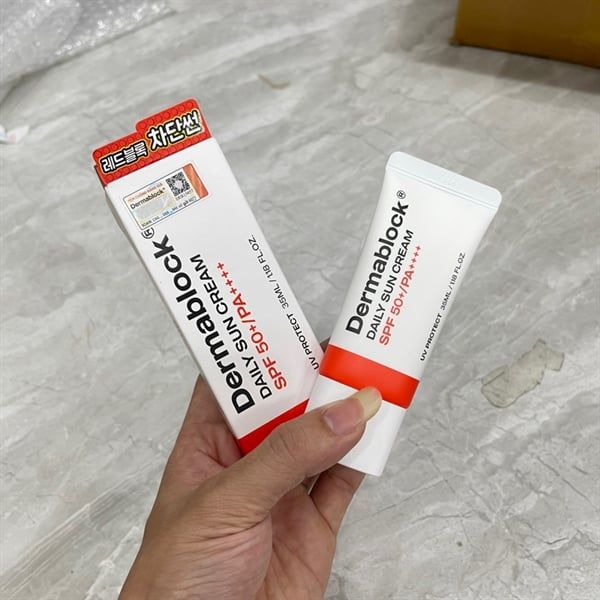  [Hàng Công Ty] DERMABLOCK Sun Cream SPF 50+PA++++ 35ml (đỏ) 