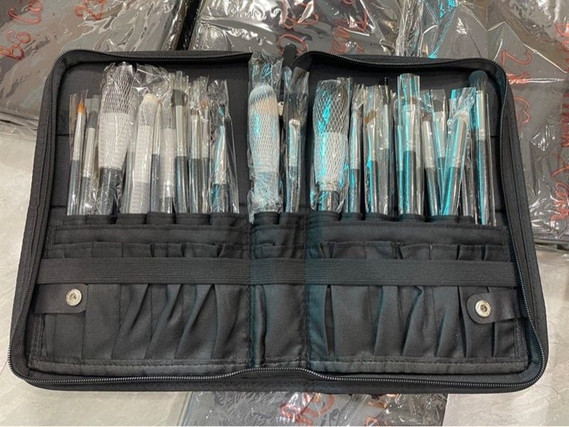  Bộ Cọ Thân Xanh 28 Cây 