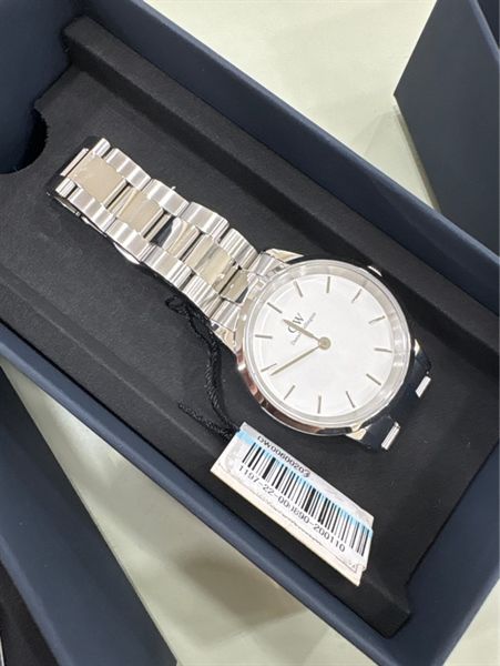  Đồng Hồ DW Iconic Link White size 36 