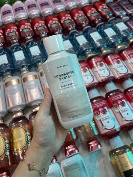  Sữa Tắm Bath and Body Works 295ml- Sunwashed Santal 