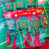  Liễn Treo Mai Trang Trí 