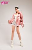  Outfit Phối Sẵn - (HAK0502 Áo Khoác Cổ Sơ Mi Vải Bóng Túi Hộp - Hồng phối Quần Short Trắng ) 