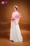  Yếm Lụa Hồng Truyền Thống TYK0503  Khoác Tơ Hồng Phấn TTK0501 Phối Quần Tà Váy Trắng TQV0007 