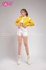  Outfit Phối Sẵn - (Set Quần Short Trắng Phối Áo Khoác Da Croptop Vàng) 