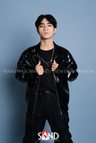  HAD0103 ​ Áo Khoác Bomber Cổ Sơ Mi Da Bóng 