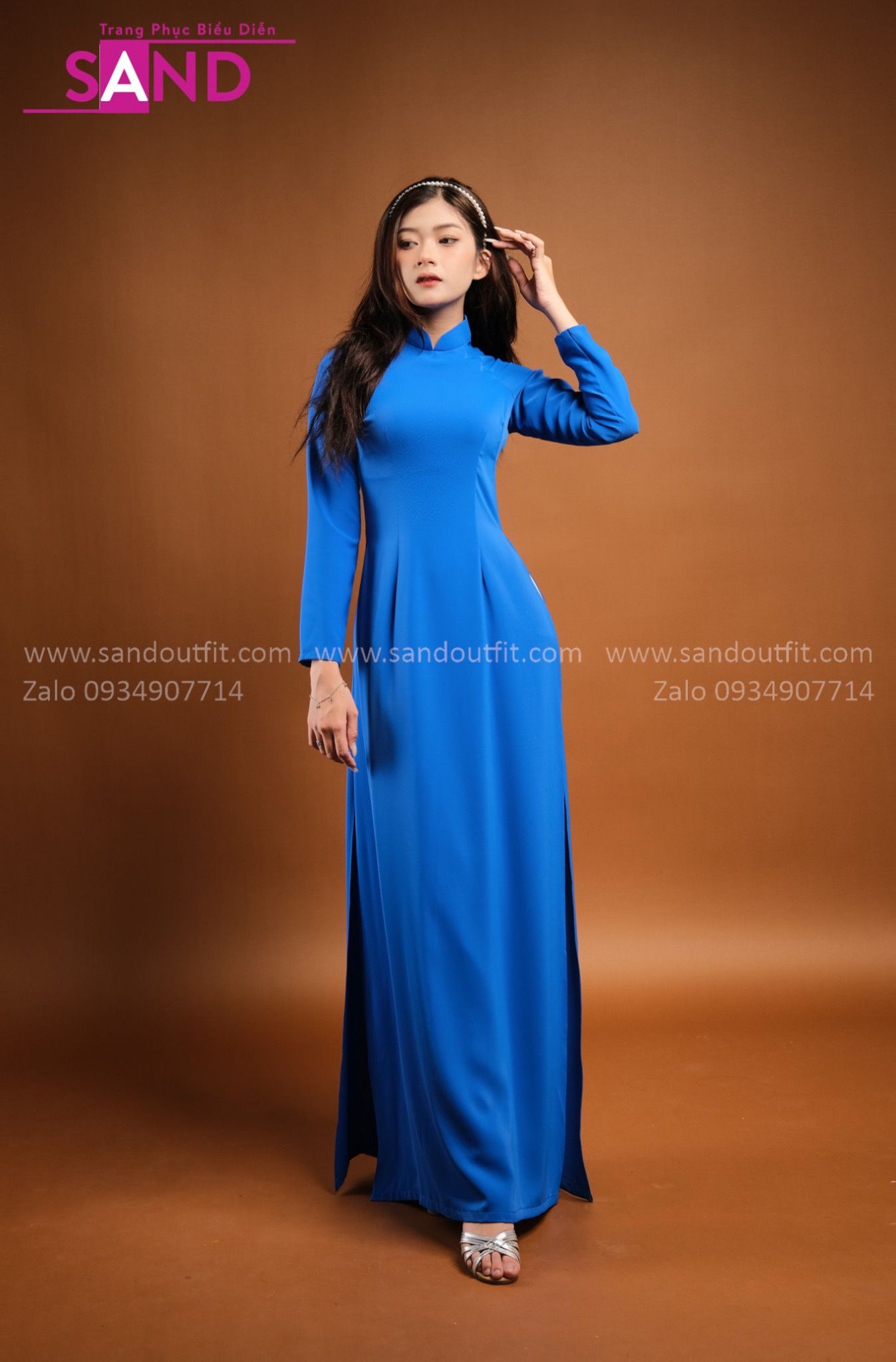 Áo Dài Xanh Dương – Sand Outfit