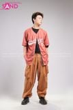  Outfit Phối Sẵn - (HQR1001 Quần Jogger Thụng Ống Rộng Túi Hộp Nâu phối HAB1001 Áo Bóng Chày Sọc Sand Màu Nâu) 