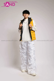  Outfit Phối Sẵn - (Quần Dù Ống Rộng Trắng phối Phao Gile Vàng Hoodie) 