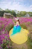  VBM1201 Váy Maxi Loang Màu Cổ Yếm Xếp Ly Dáng Xoè 