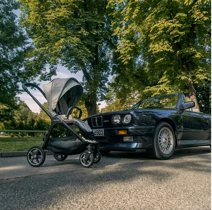  ORDER - Xe Đẩy 2 Chiều Gấp Gọn Cho Bé NUNA TRIV NEXT BMW 