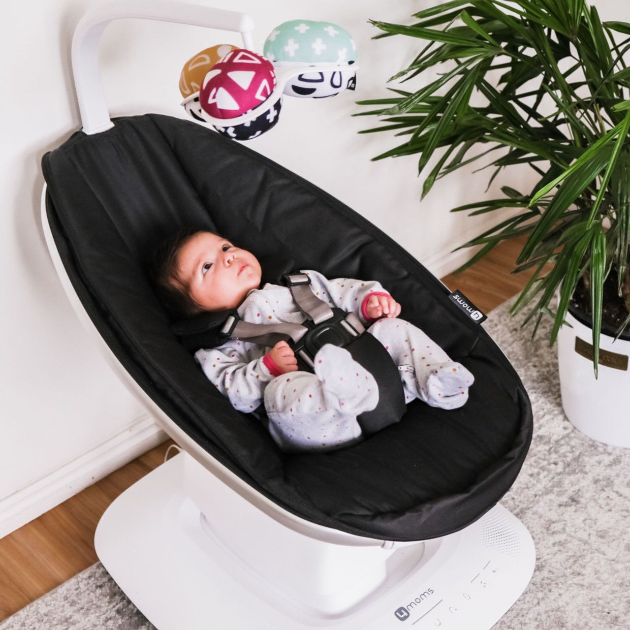  Nôi Đưa 4Moms - MamaRoo® Multi-Motion Baby Swing® 