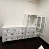  Bộ Tủ Gỗ Trắng Kính Trong 2 Ngăn Treo 