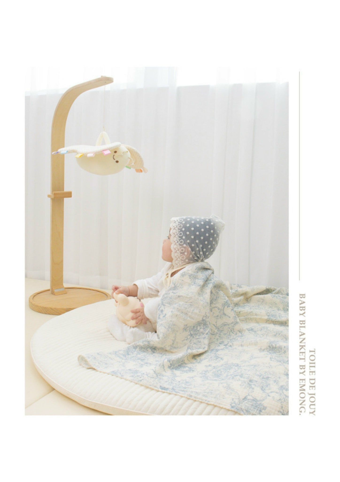  Chăn Hoạ Tiết Emong Toile Blanket 