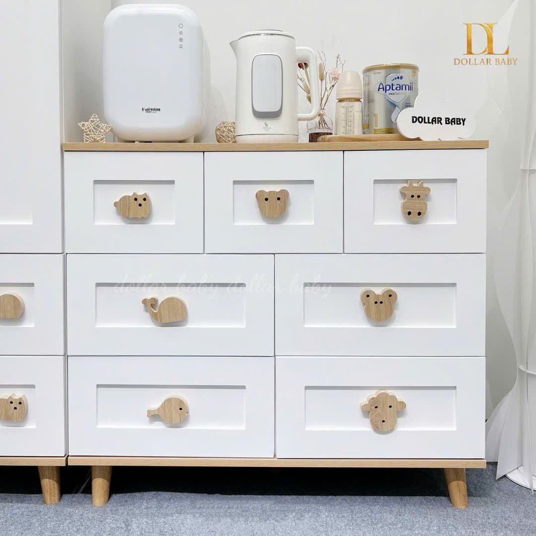  Bộ Tủ Gỗ Trắng Gấu Nâu / Vân  Gỗ  - Tay Cầm Hình Thú 