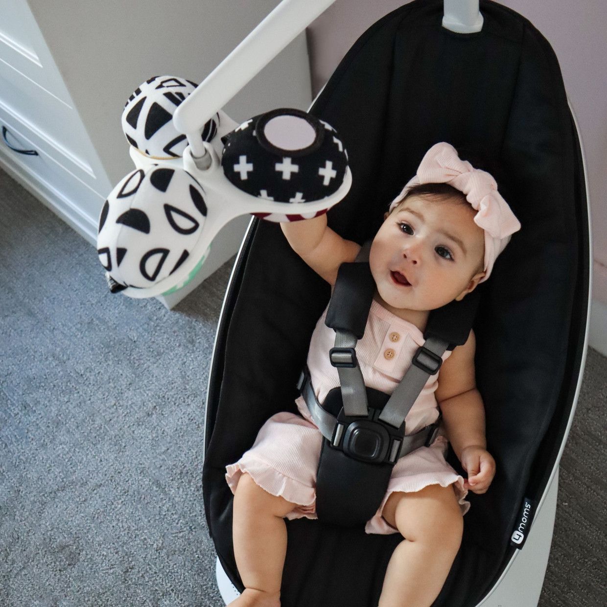  Nôi Đưa 4Moms - MamaRoo® Multi-Motion Baby Swing® 