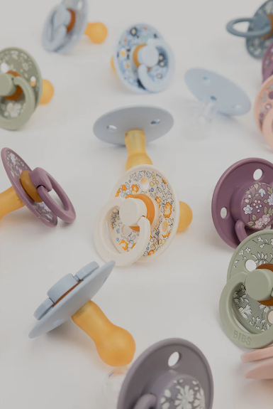  Ty Ngậm Bibs Cao Su Non Colour x Liberty - Size 1 