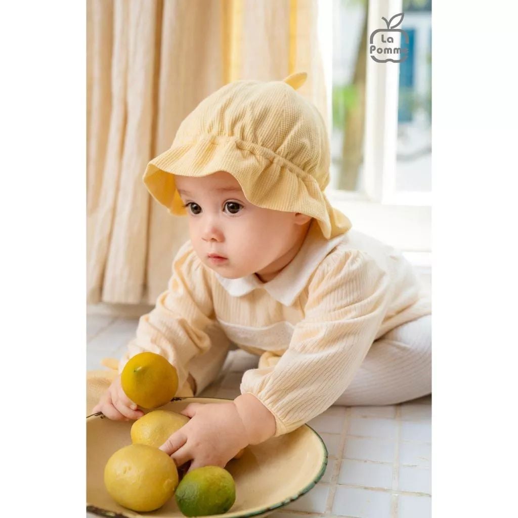  Bộ Bodychip dài tay kèm quần La Pomme phối ren xinh xắn 