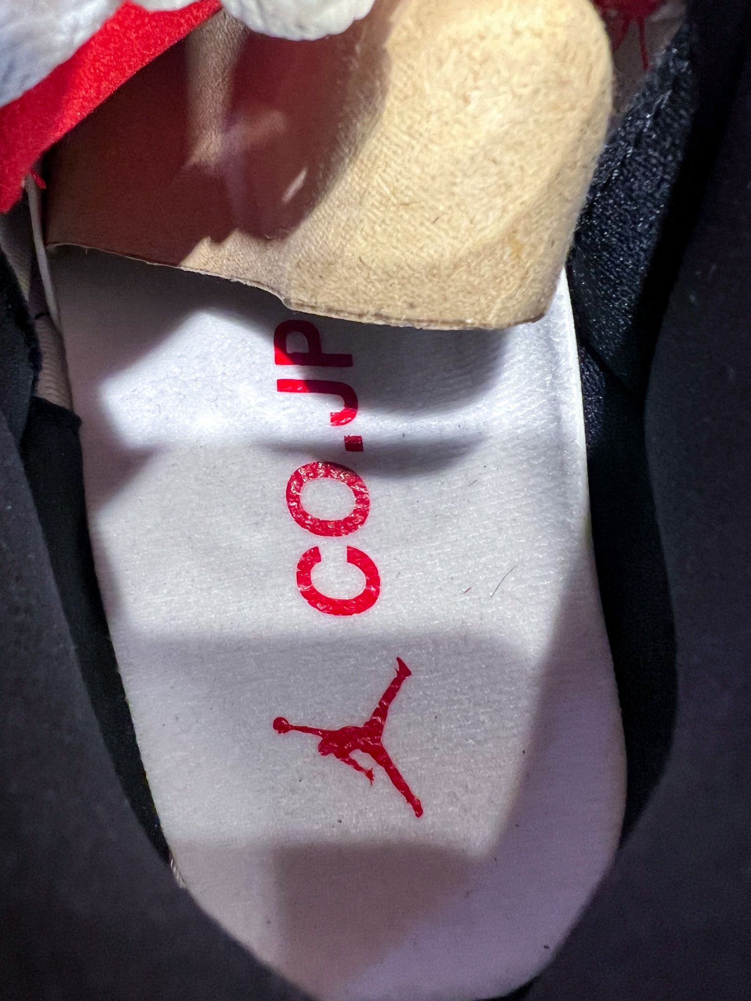 Nike Air Jordan Retro Fire Red Denim [DN3707-100]