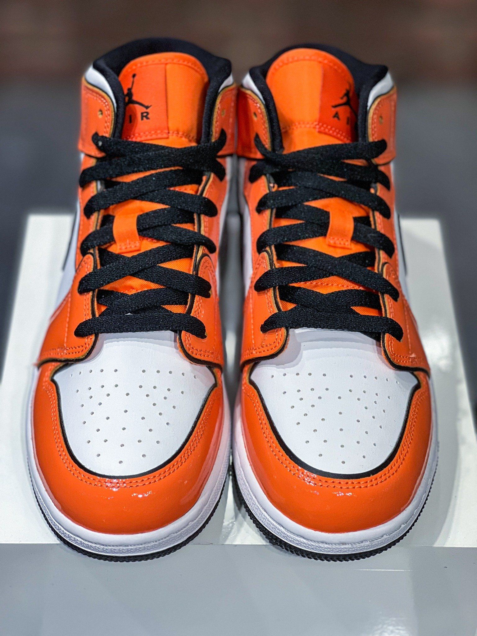 nike 1s orange