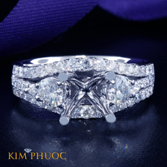 Ring ADM756