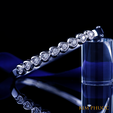 Bangle AVDG179