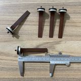  Ty gà 1010F (Đúc) 