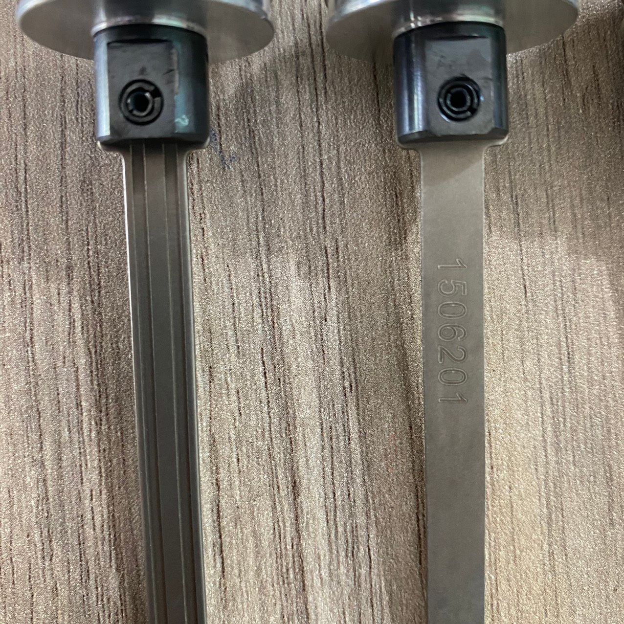  Ty gà F32 APLUS (27*106.5) Chính hãng 