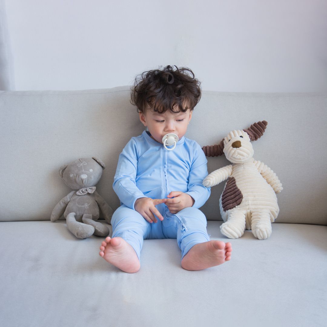  Set 2 bộ sleepsuit cho bé họa tiết ngôi sao, mặt trăng và tên lửa 