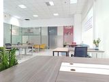  [VĂN PHÒNG Q8] 80m2 - Có sẵn phòng họp nhỏ bên trong. Vào làm việc ngay 