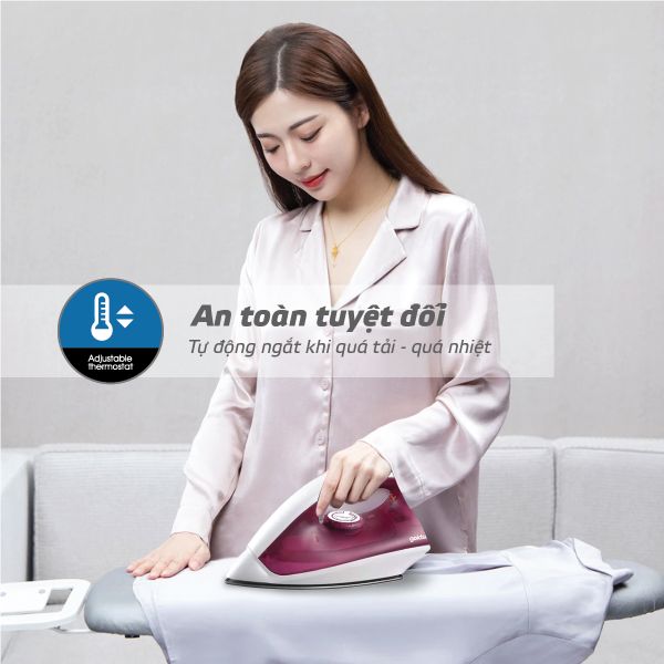 Bàn là khô GIR2202