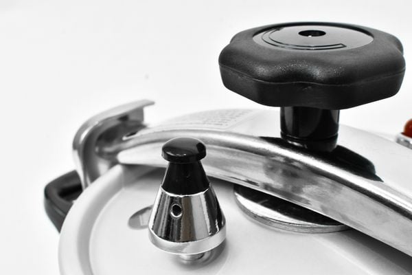 Nồi áp suất nhôm anod GPC1930