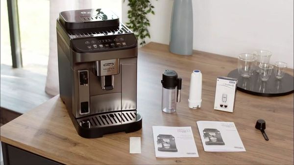 Máy pha cà phê Delonghi ECAM 290.81.TB Magnifica Evo