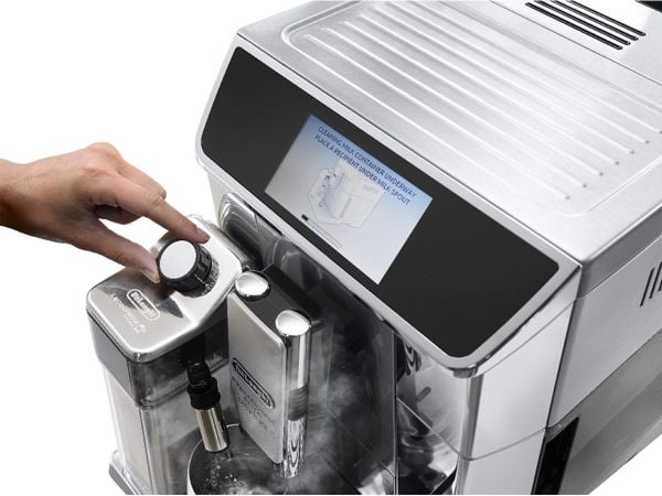 Máy pha cà phê Delonghi ECAM 650.85.MS