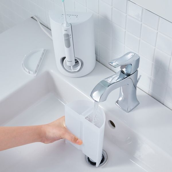 Máy tăm nước Panasonic EW1613W451