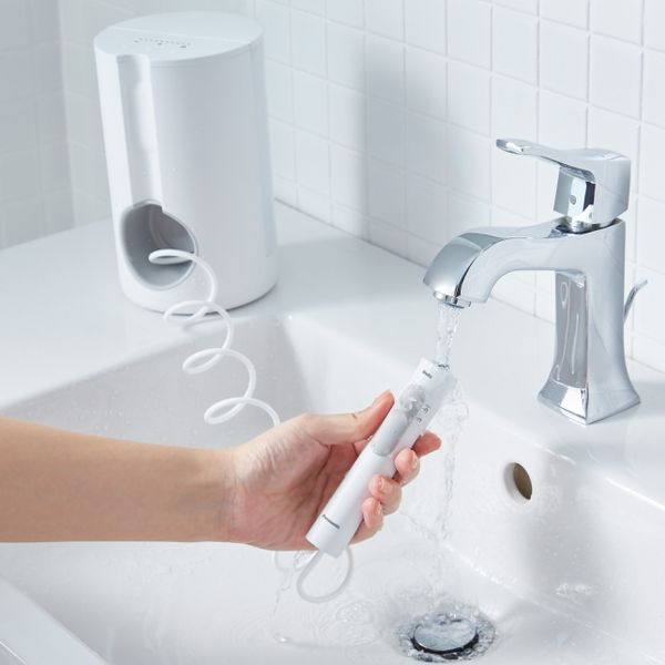 Máy tăm nước Panasonic EW1613W451