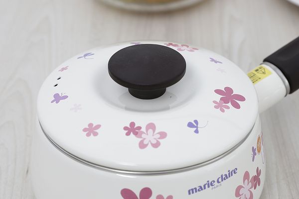 Nồi thép tráng men đáy từ 16 cm Fujihoro MCPV-16S