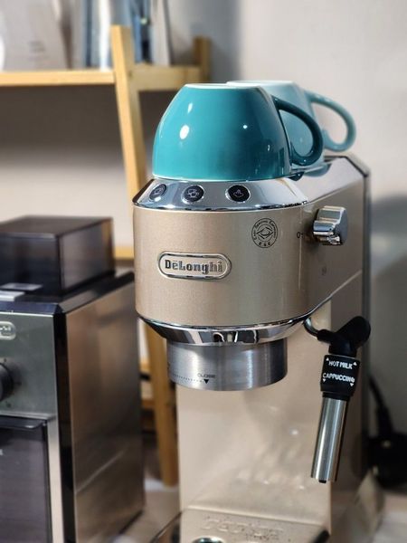 Máy pha cà phê Delonghi EC785