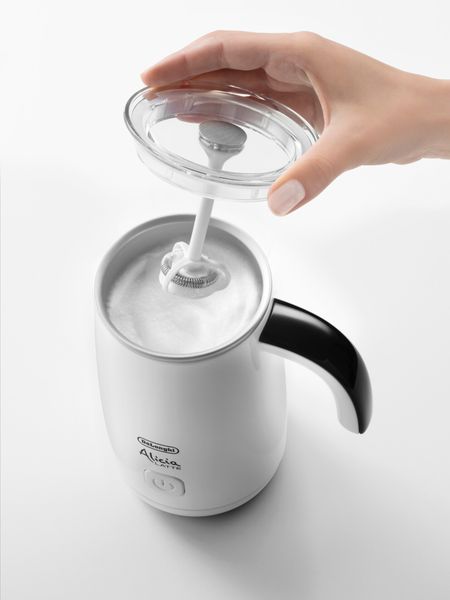 Máy đánh sữa Delonghi Alicia EMF2