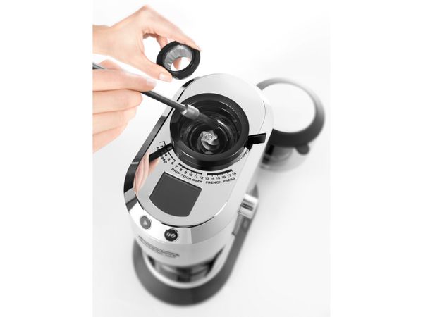 Máy xay cà phê Delonghi KG521.M