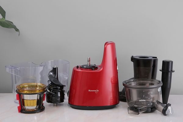 Máy ép trái cây tốc độ chậm Kuvings E7000