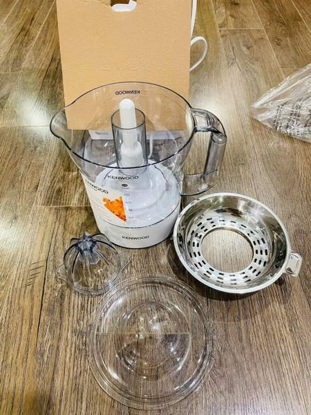 Máy vắt cam Kenwood JE290A