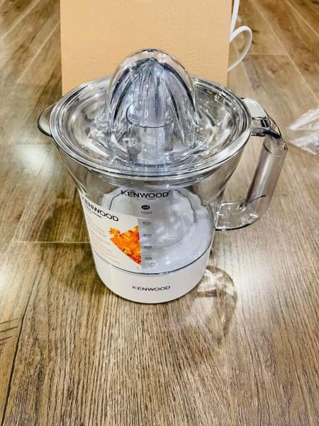 Máy vắt cam Kenwood JE290A