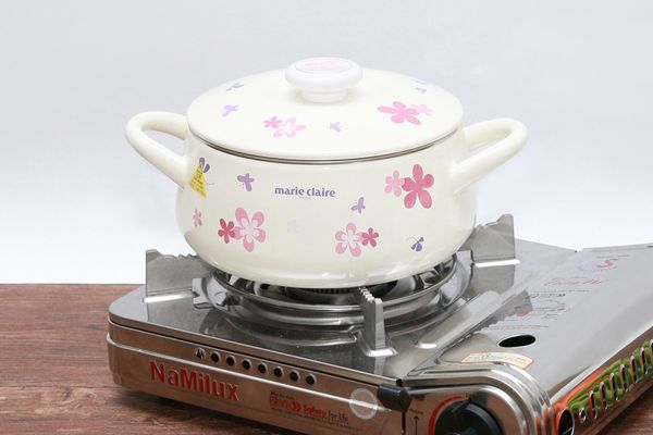 Nồi thép Nippon tráng men 20 cm Fujihoro MCPV-20W